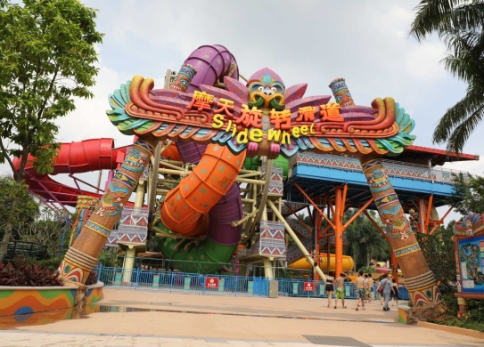 廣州長隆-水上樂園旋轉滑道包裝工程